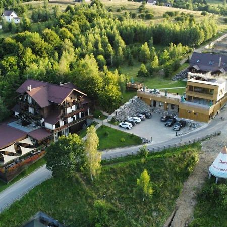 Maggie'S Ranch Hotel Râşnov Exterior photo