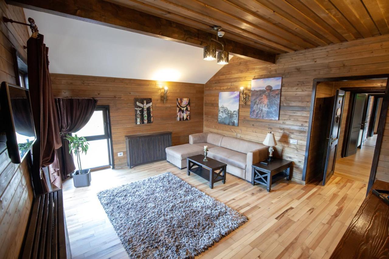 Maggie'S Ranch Hotel Râşnov Exterior photo